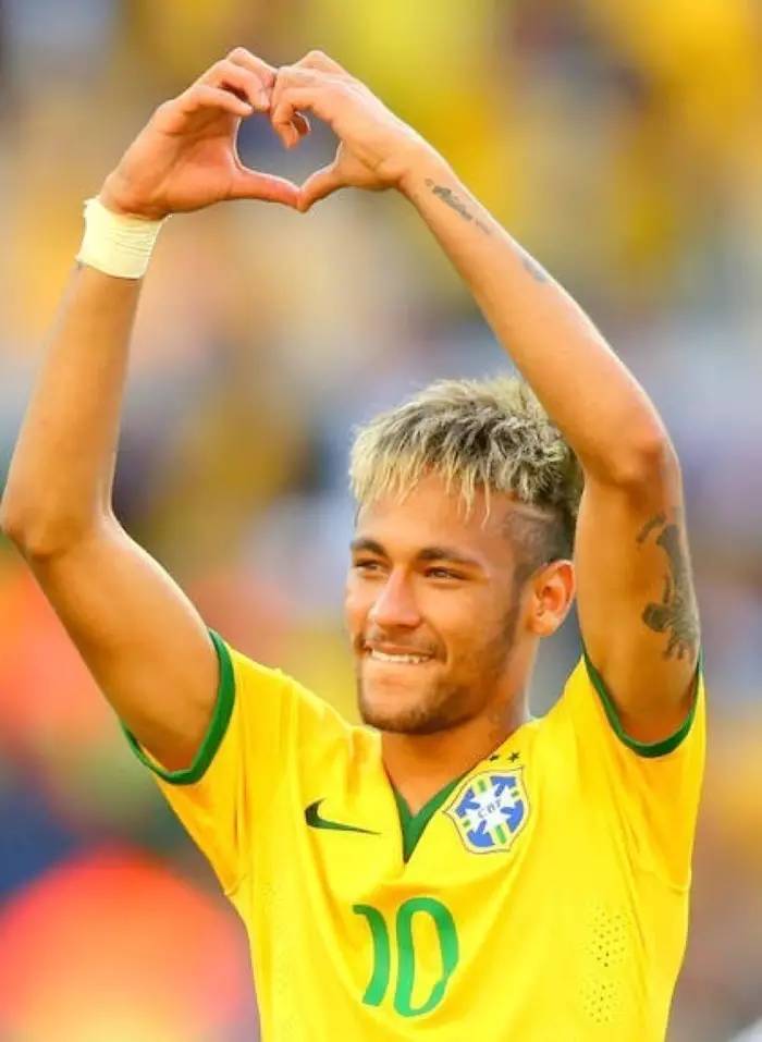 手的迅速崛 手的迅速崛