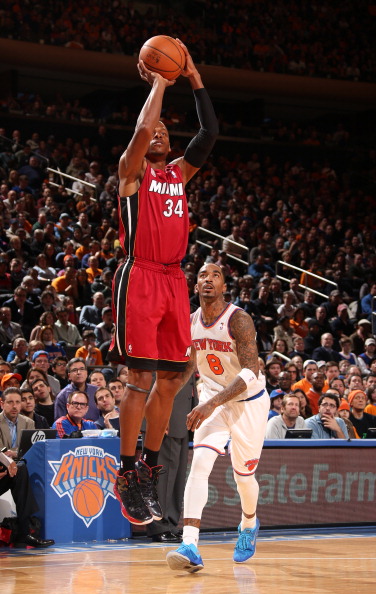 分战胜新疆 分战胜新疆